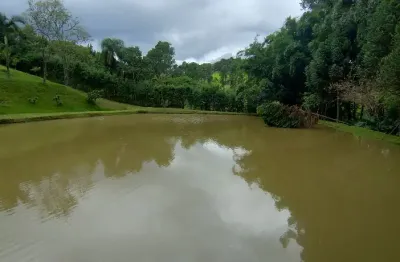 Sítio com lago em mairinque-sp bairro dona catarina
