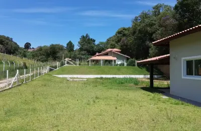 Chácara / sítio com 2 quartos à venda na Praça da Igreja, 139, Dona Catarina, Mairinque