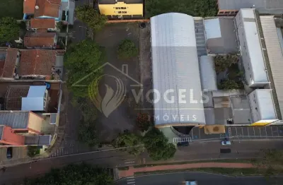 Terreno de esquina à venda - 1640 m² - jd. dom bosco - jaguariúna/sp