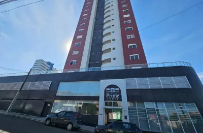 Venha morar no centro da cidade com um maravilhoso nascer do sol;