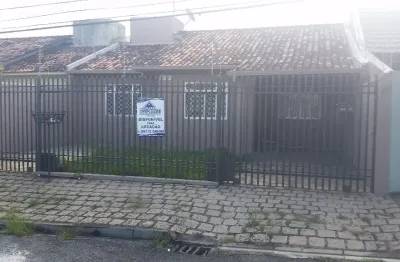Procurando um imóvel   a poucos minutos do centro , olha está  ótima residência em alvenaria  toda em laje medindo 95m²