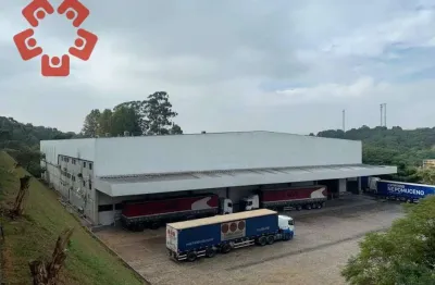 Barracão / Galpão / Depósito com 4 salas à venda na Rua Iris Memberg, Vila Jovina, Cotia