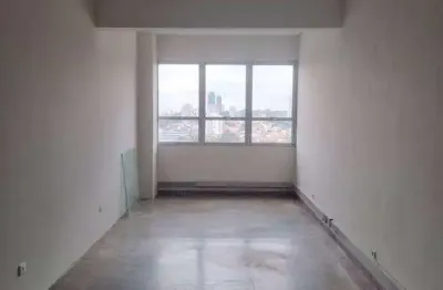 Sala comercial para alugar na Avenida Analice Sakatauskas, Jardim Ypê, Osasco