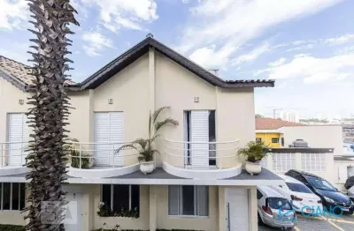 Vila ema sobrado em condomínio fechado! 77m²  com  2 suítes e 2 vagas