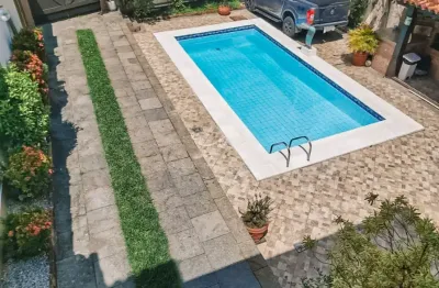 Casa duplex de 5 quartos na rua retiro dos artistas, pechincha, jacarepaguá