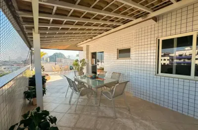 Cobertura duplex na freguesia de jacarepaguá com churrasqueira e vista livre