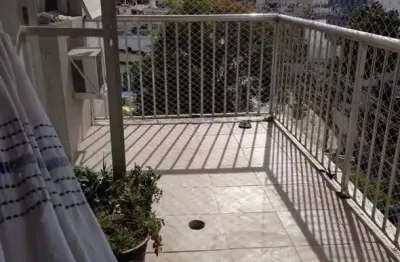 Apartamento na  rua araguaia  - freguesia -  2 quartos e dependência