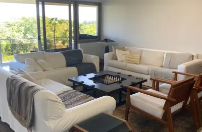 Lindo apartamento com 4 quartos condomínio park palace barra da tijuca