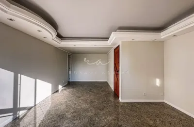 Cobertura ampla de 240m² e 2 quartos e dependência à venda no recreio dos bandeirantes