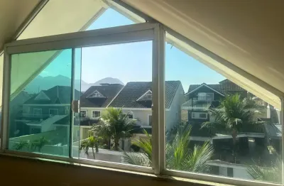 Casa em condomínio de alto padrão no recreio dos bandeirantes