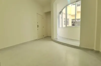 Apartamento  lindo e funcional com quarto e sala no catete com  40m2