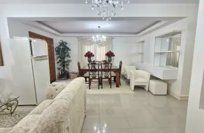 Linda casa duplex com 230m2 , 3 quartos,  1 suíte,  piscina na Taquara
