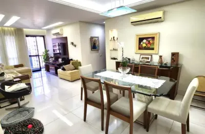 Apartamento no condomínio Lake Buena Vista com 132 m2, 4 quarto 1 suíte