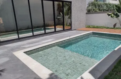 Alphaville 2 londrina | sobrado | 04 suites | piscina deck cumarú