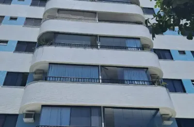 Apartamento 3/4 com 2 suítes, 128m², 3 vagas, varanda e lazer completo na pituba