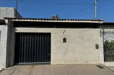 Casa com 3 quartos à venda na Rua Álvaro Silva, sn, Treze de Julho, Aracaju