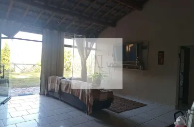 Chácara / sítio com 2 quartos à venda na Estrada Das Rosas, 30, Centro, Jarinu