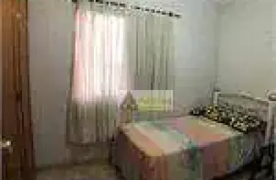 Casa com 3 quartos para alugar na Rua Cristóvão Lins, Vila Isolina Mazzei, São Paulo