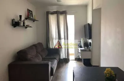 Excelente apto. c/ 2 dormitorios, 1 vaga em ótima localização