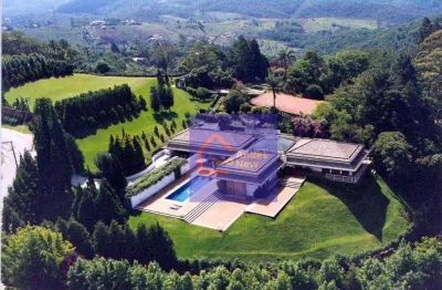 Casa térrea estilo europeu com heliponto homologado 4 suítes piscina 20 vagas  à venda, 1500 m² por r$ 5.500.000, - serra da cantareira - são paulo/sp