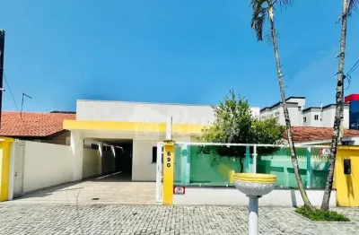 Casa com 360m  de área total à venda, balneário betaras, matinhos - pr