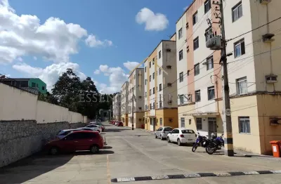 Apartamento em condomínio no caji, próximo ao btl. de choque