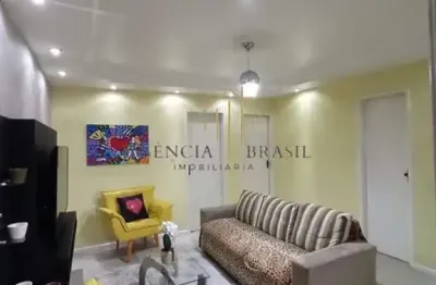 Excelente apartamento 2 quartos no centro, a 900 metros da estação aeroporto