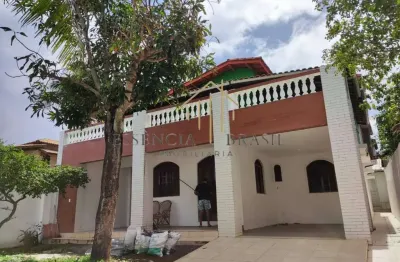 Ótima casa 6 quartos a 450 metros da praia de ipitanga