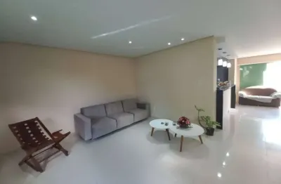 Excelente casa duplex com 4 suítes em condomínio, no caji