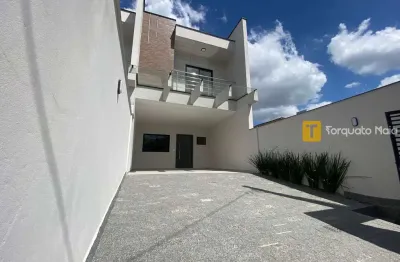 Casa com 3 quartos à venda na Rua Parintintins, 301, Costa e Silva, Joinville