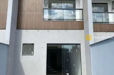 Geminado com 3 quartos, suíte e ótima localização no bairro floresta