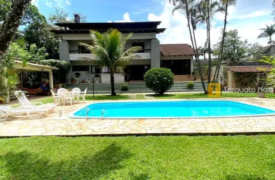 Casa com 4 quartos à venda na Rua Carlos Alberto Neubauer, 97, Bom Retiro, Joinville