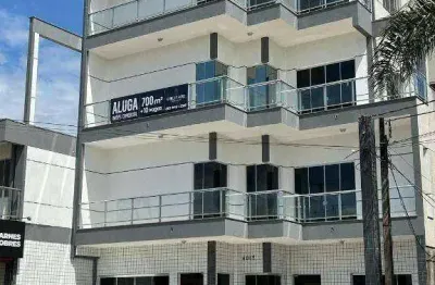 Prédio comercial na av. manoel ribas (próximo cef e sicredi)
