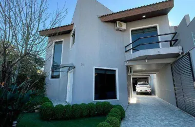 Sobrado com 4 dormitórios à venda, 210 m² por r$ 1.200.000,00 - santana - guarapuava/pr