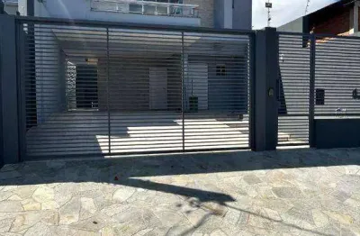 Sobrado com 3 dormitórios à venda, 146 m² por R$ 800.000,00 - Dos Estados - Guarapuava/PR