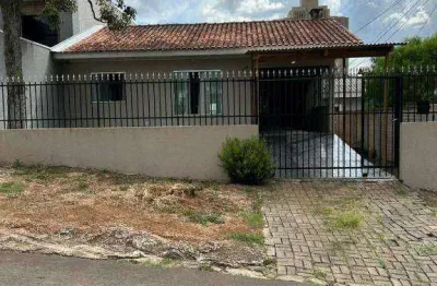 Casa com 2 dormitórios à venda, 68 m² terreno 400 m² por R$ 490.000 - Dos Estados - Guarapuava/PR