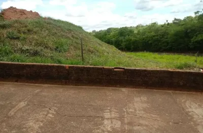 Terreno à venda no Jardim Rio 400, Presidente Prudente 