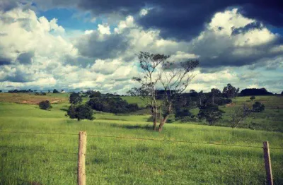 Chácara / sítio à venda no Centro, Anhumas 