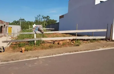 Terreno à venda no Jardim Itacaré, Presidente Prudente 