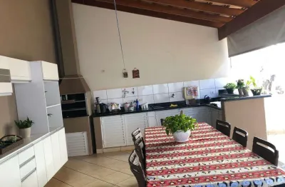 Casa para venda em presidente prudente, aviação, 3 dormitórios, 1 suíte, 3 banheiros, 2 vagas