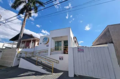 Casa para locação em presidente prudente, bela daria, 2 dormitórios, 1 banheiro, 2 vagas
