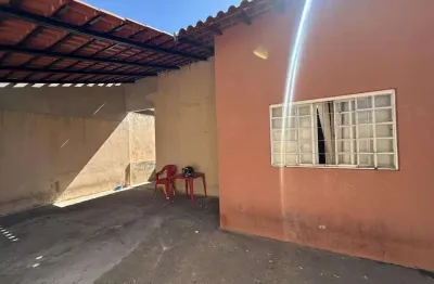 Casa para venda em presidente prudente, servantes i, 3 dormitórios, 1 suíte, 2 banheiros, 2 vagas