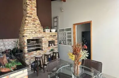 Casa para venda em presidente prudente, centro, 3 dormitórios, 1 suíte, 5 banheiros, 1 vaga