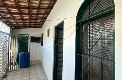 Casa para locação em presidente prudente, formosa, 1 dormitório, 1 suíte, 2 banheiros