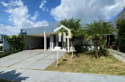 Casa na região da ponta negra com 05 quartos (sendo a suíte master com closet, 02 banheiros, spa com hidro e jardim privativo) | área gourmet integrada com piscina | salão de festas | jogos