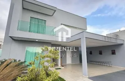 Casa de alto padrão na Ponta Negra | 4 quartos | Gourmet e escritório