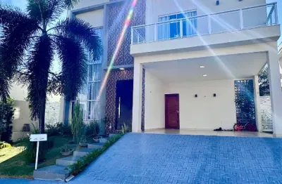 Vendo casa duplex com energia solar e 4 quartos no condomínio novo leblon