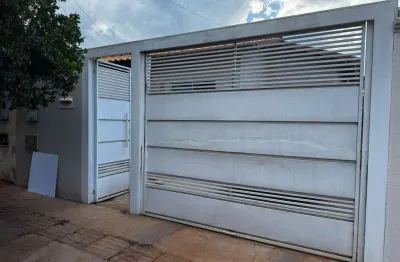 Casa com 2 quartos à venda na Nhamundá, 1827, Jardim Colúmbia, Campo Grande