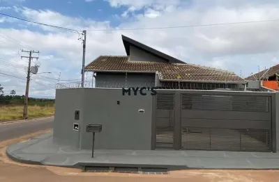 Casa à venda no estrela park – esquina, toda em laje, com garagem para 2 carros!