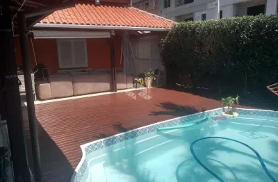 Casa com 3 quartos em ingleses do rio vermelho, florianópolis